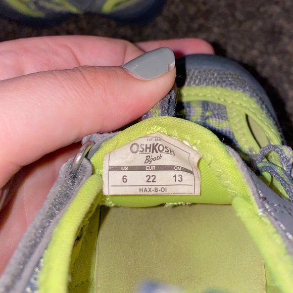 Oshkosh shoes - Picture 5 of 5